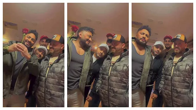 تامر حسني وأصدقائه في عيد الحب