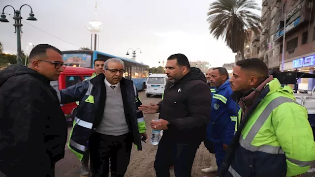 حل أزمة تراكم مياه الأمطار بطريق الإسكندرية الساحل