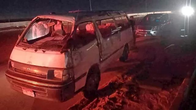 حادث انقلاب ميكروباص