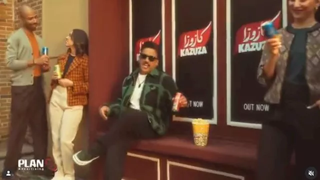 حكيم يهنئ أوس أوس على إعلانه الجديد في رمضان