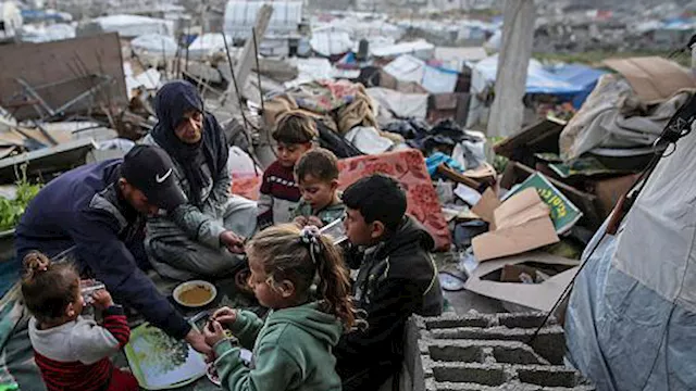 كيف يستقبل الفلسطينيون رمضان هذا العام؟