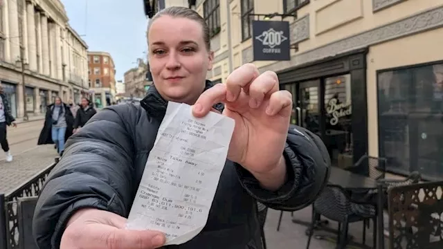 تخطت إيلون ماسك.. 10 جنيهات تحول امرأة إلى الأغنى 