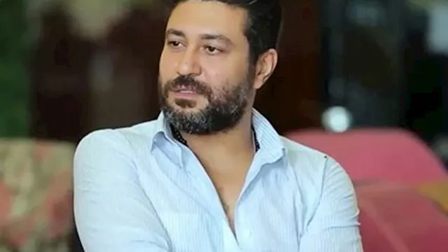 الفنان محمد عز