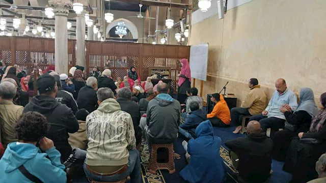 ''ملتقى الأزهر بلغة الإشارة'' يضيء طريق الصم لاستق