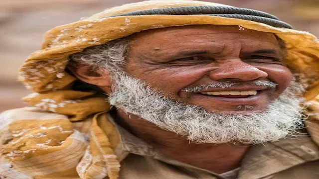 الشيخ أحمد منصور - حكيم سيناء 