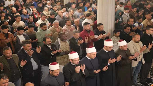 كبار القراء ونجوم دولة التلاوة يحيون ليلة 8 رمضان 