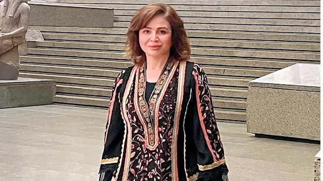 الفنانة إلهام شاهين