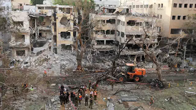 إسرائيل تشن موجة جديدة من الضربات على غرب إيران   