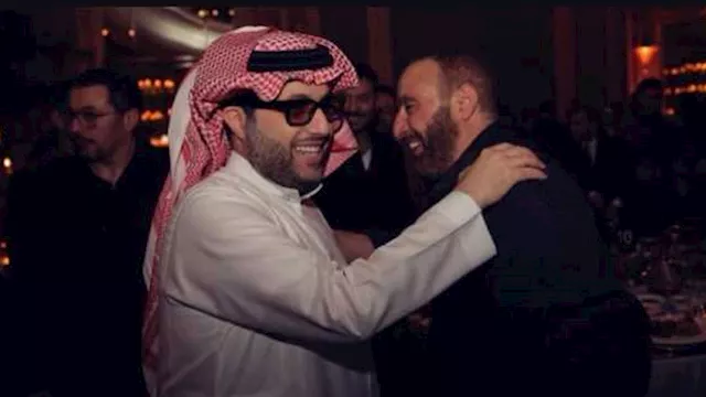 أحمد السقا يشكر تركي آل الشيخ بعد حضوره حفل سحوره 