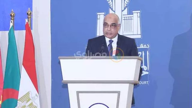 وزير العدل عدنان فنجرى