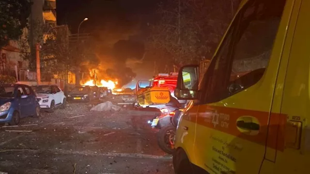 إطلاق موجة صواريخ جديدة من إيران إسرائيل