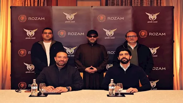 تركي ال الشيخ مع الكاتب أحمد عثمان