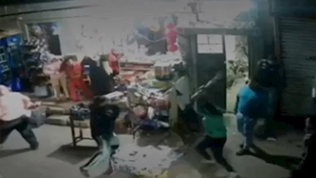 مشاجرة الجيران 