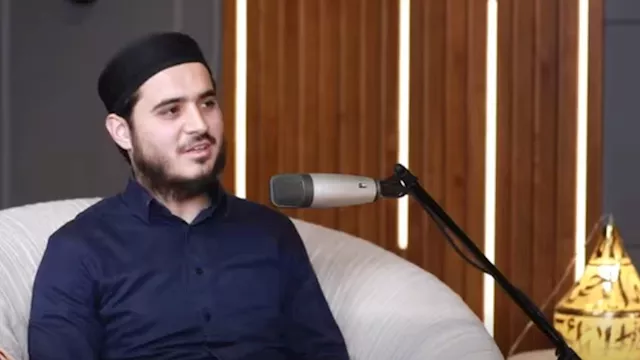 الطالب التركي نور الدين