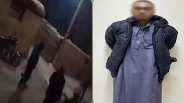 عاطل يهدد والدته بالقتل في قنا