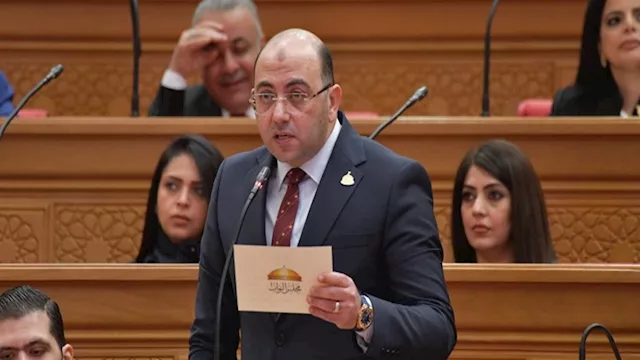 النائب الدكتور أحمد العطيفي