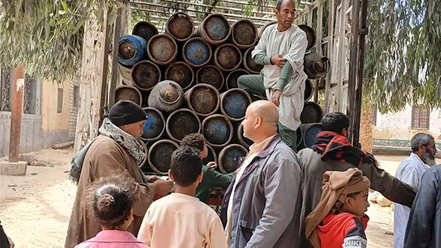 توزيع اسطوانات البوتاجاز بالمنيا