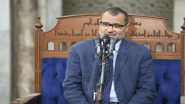 الدكتور نادي عبد الله، وكيل كلية الدراسات الإسلامي