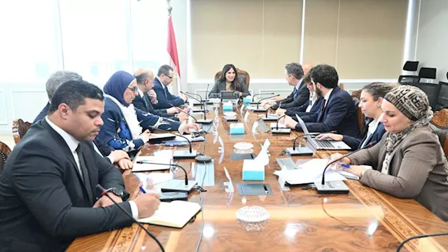 اجتماع وزيرة الإسكان