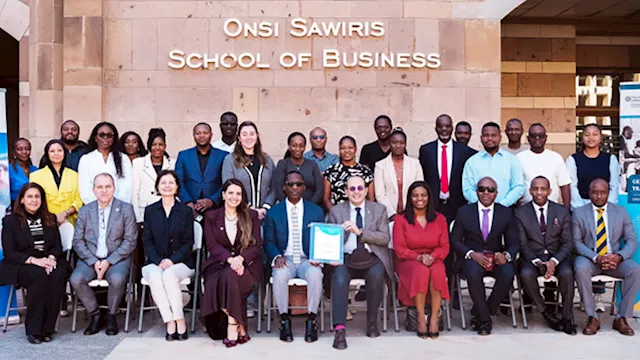 المشاركين في إحدى دورات برنامج تمويل التجارة في أف