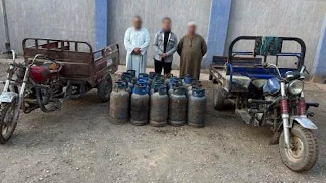 المتهمين + المضبوطات 