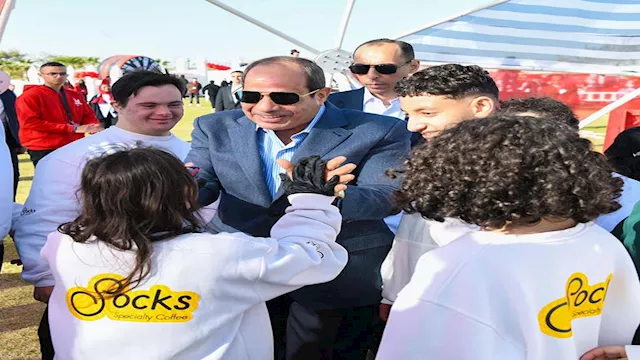 السيسي في احتفالات عيد الفطر (6)