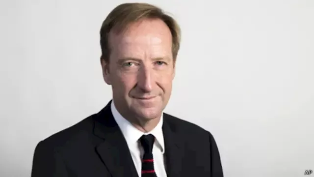 أليكس يونغر