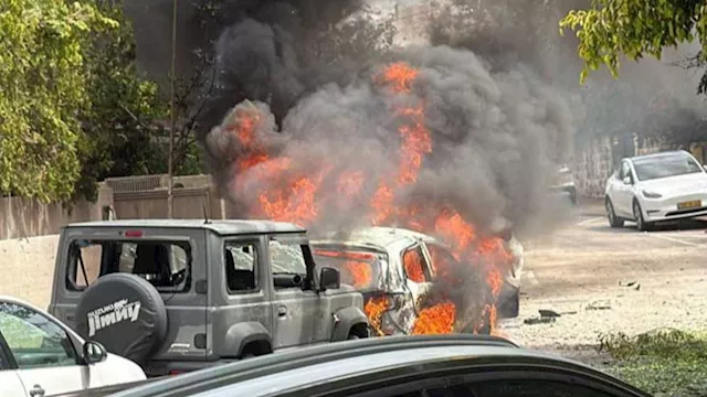 انفجارات في تل أبيب