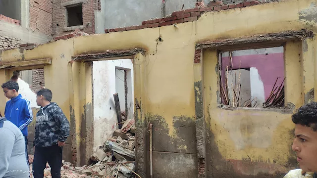 انهيار منزل