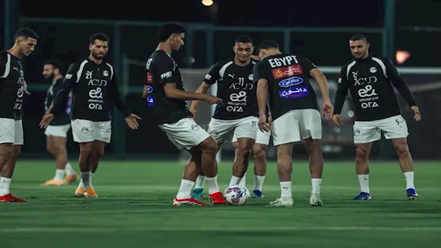 منتخب مصر يبدأ معسكر جدة استعداداً لودية السعودية 