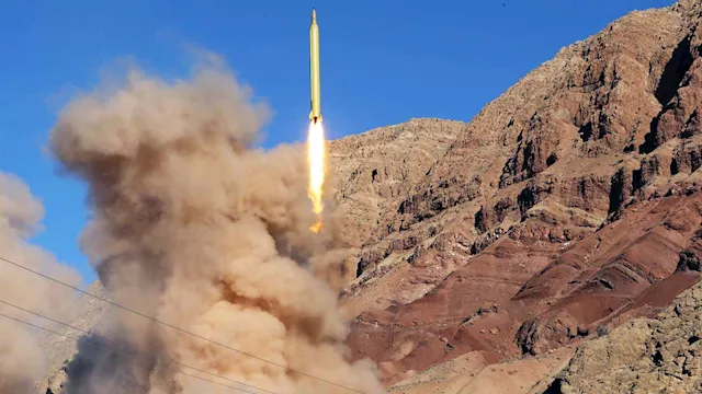 قصفت إيران قواعد أمريكية