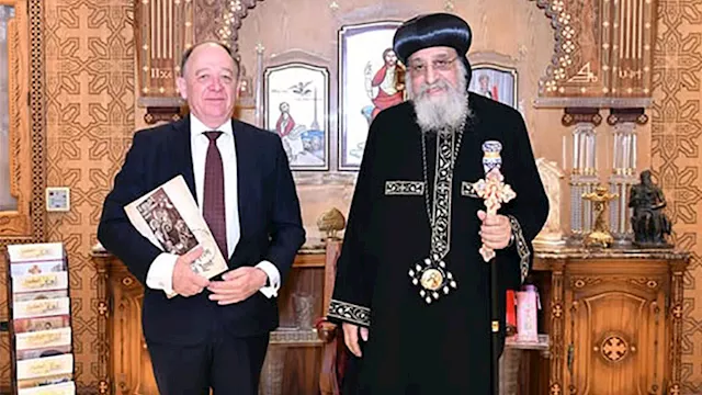 جانب من لقاء البابا تواضروس الثاني مع السفير الأرج