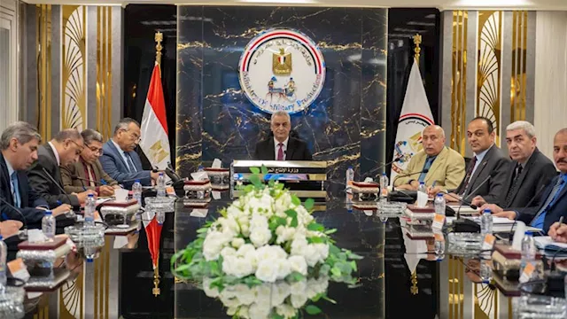 جانب من إجتماع وزير الدولة للإنتاج الحربي اليوم 