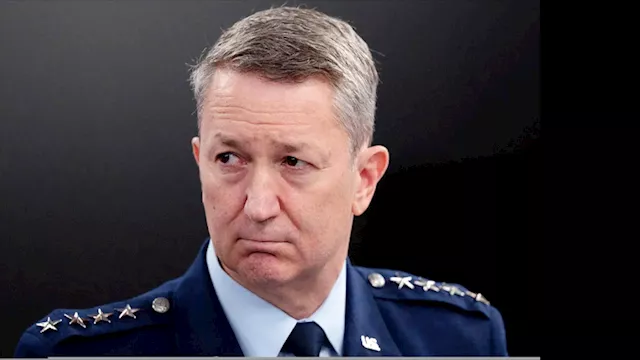 الجنرال دان كاين