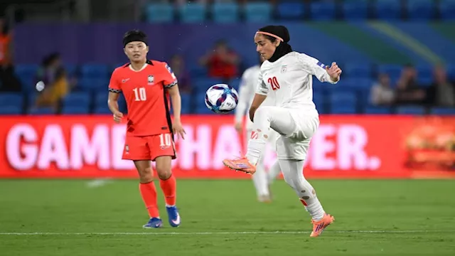 لاعبة إيران