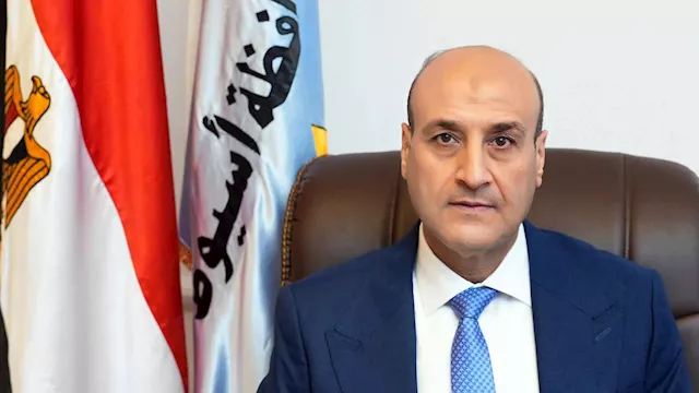 اللواء محمد علوان محافظ أسيوط 