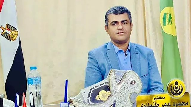 الدكتور محمود عمر وكيل وزارة الصحة بالمنيا