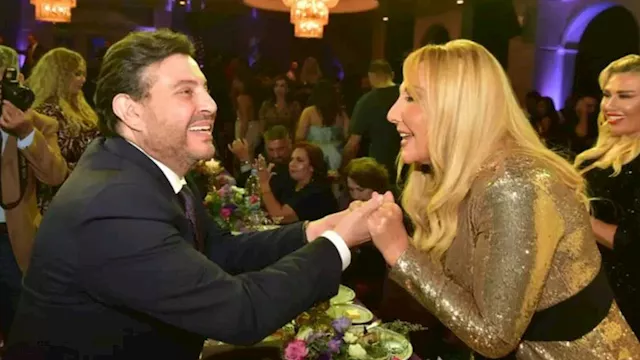 نادية الجندي تدعم هاني شاكر بعد أزمته الصحية