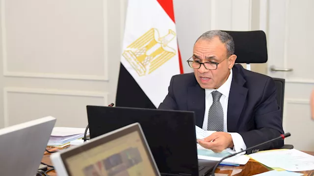 الدكتور بدر عبد العاطي