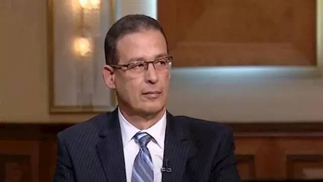 السفير عاطف سالم