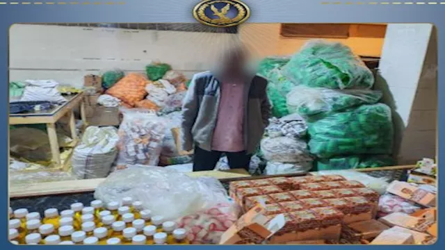 الأمن يداهم مصنعًا بالقاهرة ويضبط كميات ضخمة