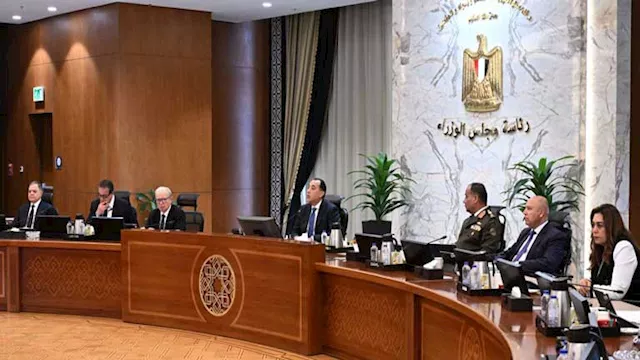 جانب من اجتماع الحكومة الأسبوعي اليوم الأربعاء الأ