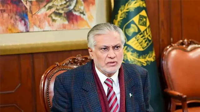 نائب رئيس الوزراء ووزير الخارجية الباكستاني إسحاق 