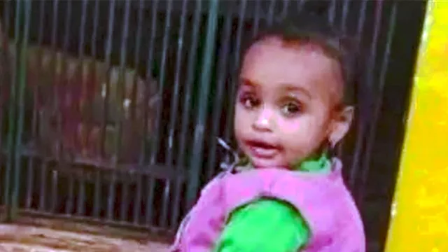 صورة الطفلة الغارقة بمجرى مائي في أسوان