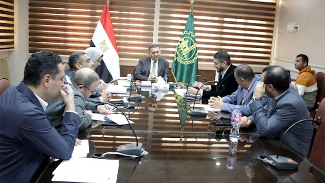 المهندس حسام عبد الفتاح خلال الإجتماع