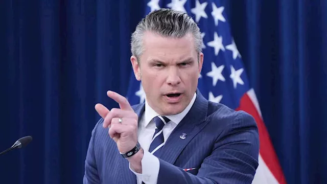 وزير الحرب الأمريكي بيت هيجسيث