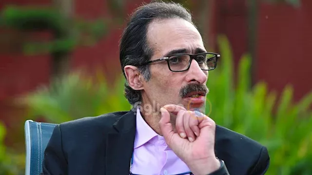 الإعلامي مجدي الجلاد