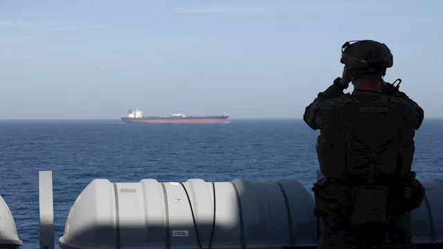  مشاهد من عملية الحصار على إيران 