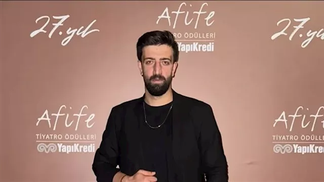  الممثل التركي رمضان تيتك