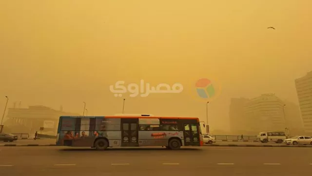 عاصفة ترابية